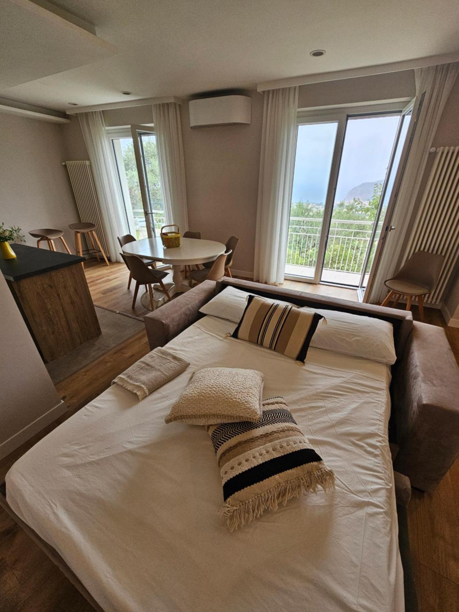 Bed and Breakfast Casa Cali Пьяно-ди-Сорренто Экстерьер фото